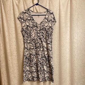 Title Nine Black and White Sheath Dress with Cap Sleeves